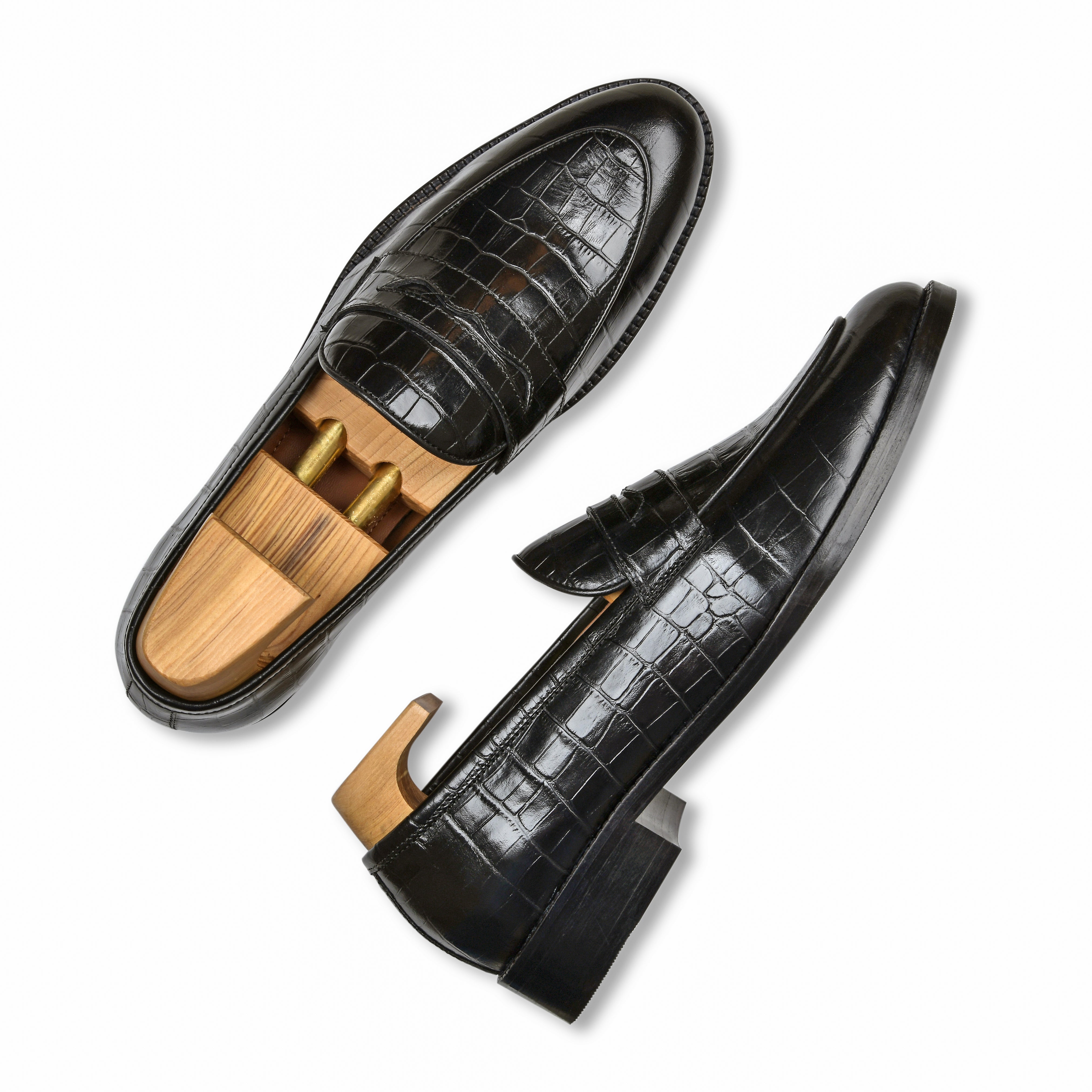 GEORGE | BLACK CROCO